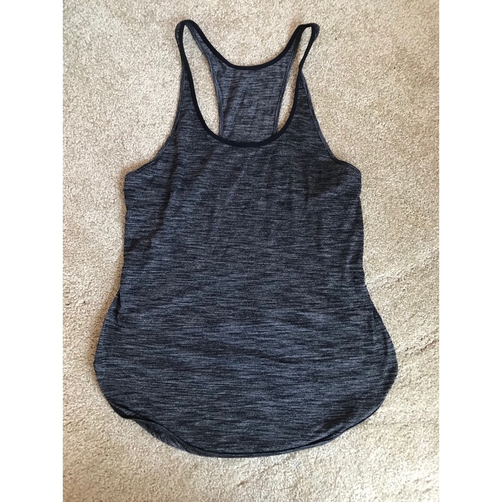 EUC Lululemon tank, size 4